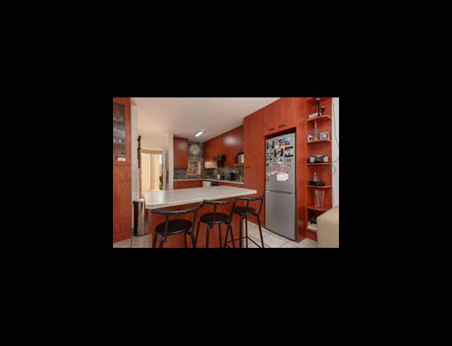 3 BEDROOM TOWNHOUSE FOR SALE IN BRACKENDOWNS